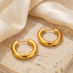 Soraya Bold Tubular Huggie Hoops - Luzy Jewels