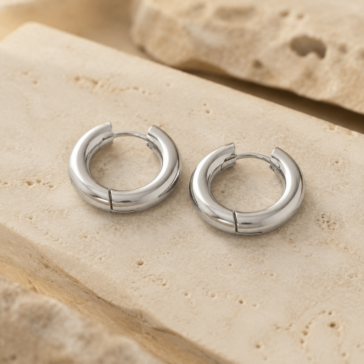 Soraya Bold Tubular Huggie Hoops - Luzy Jewels