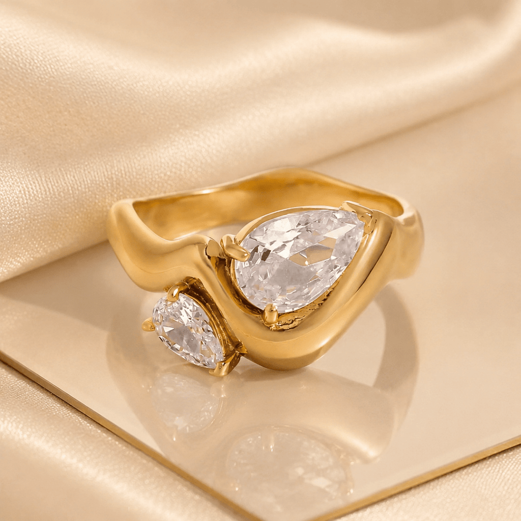 Sorella Twin Teardrop Ring - Luzy Jewels