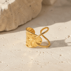Vesta Sculpted Loop Ring - Luzy Jewels