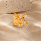 Vesta Sculpted Loop Ring - Luzy Jewels