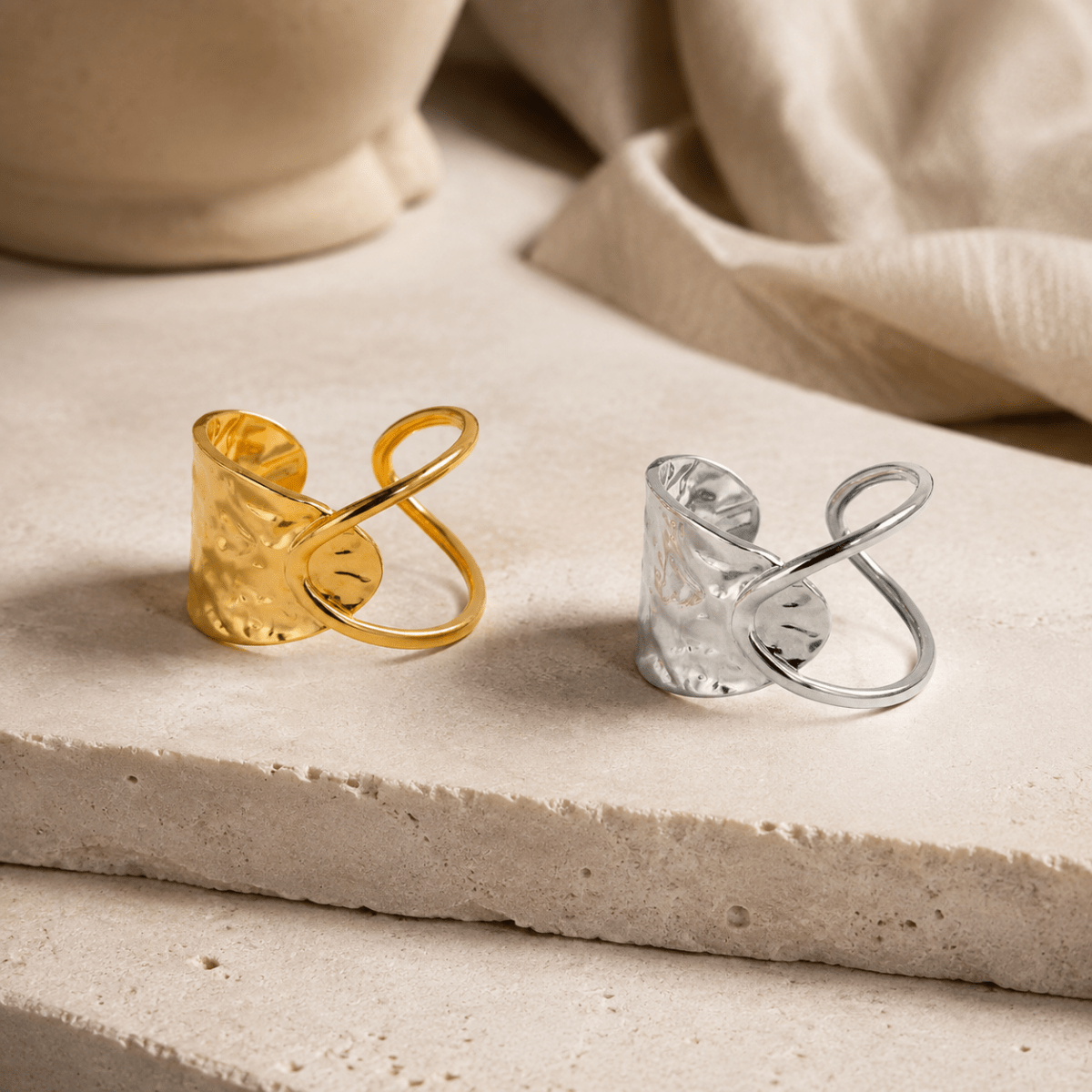 Vesta Sculpted Loop Ring - Luzy Jewels
