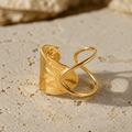 Vesta Sculpted Loop Ring - Luzy Jewels