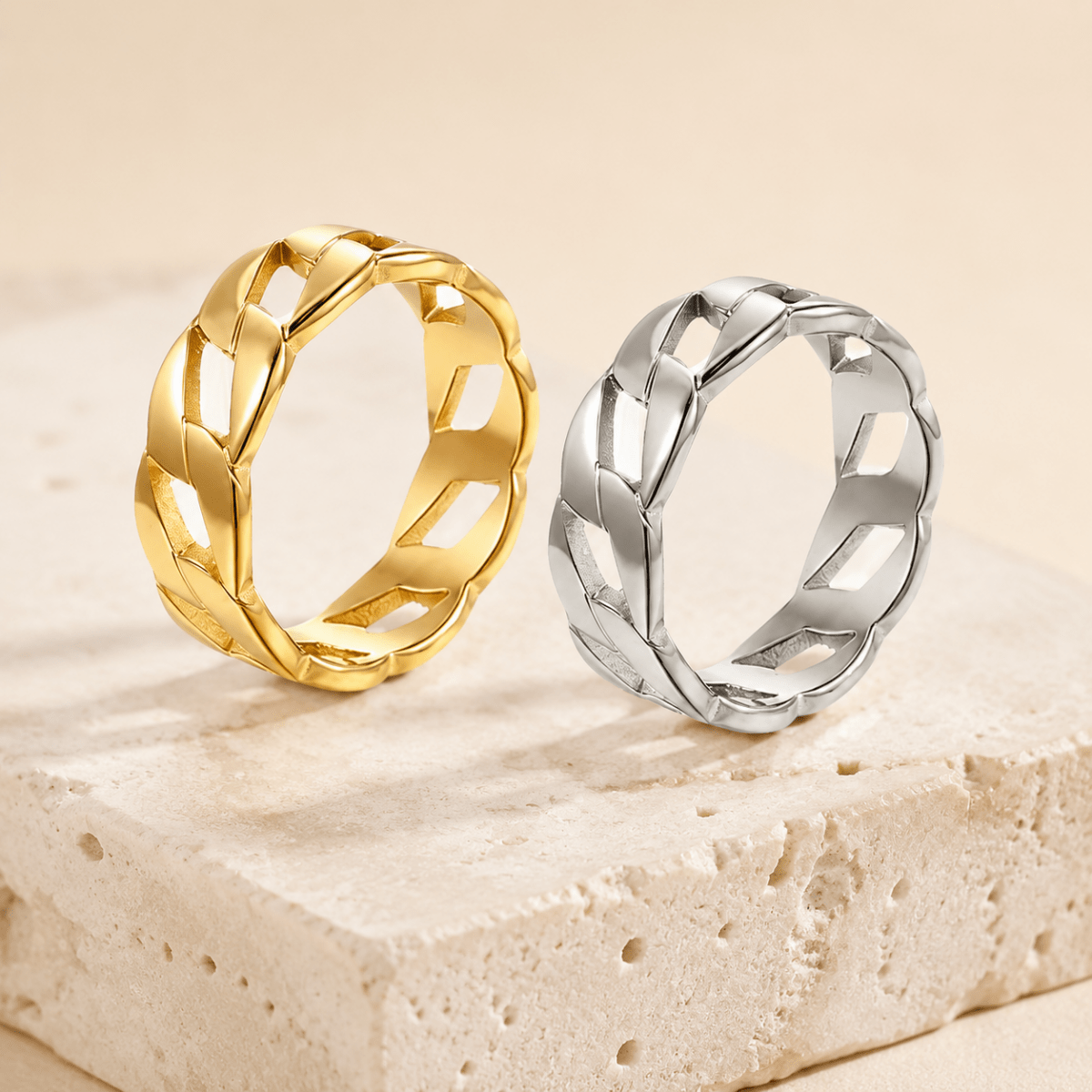 Virelia Polished Curb-Link Band Ring - Luzy Jewels