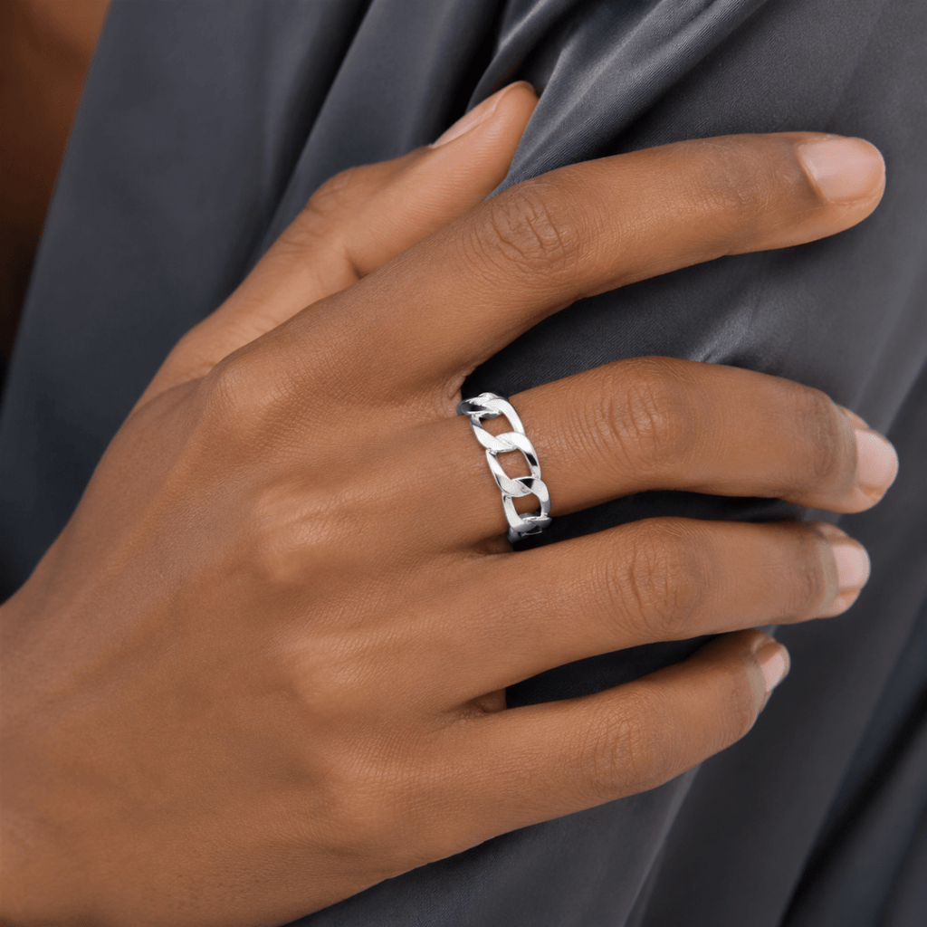 Virelia Polished Curb-Link Band Ring - Luzy Jewels