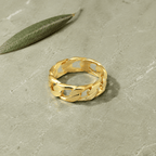 Virelia Polished Curb-Link Band Ring - Luzy Jewels